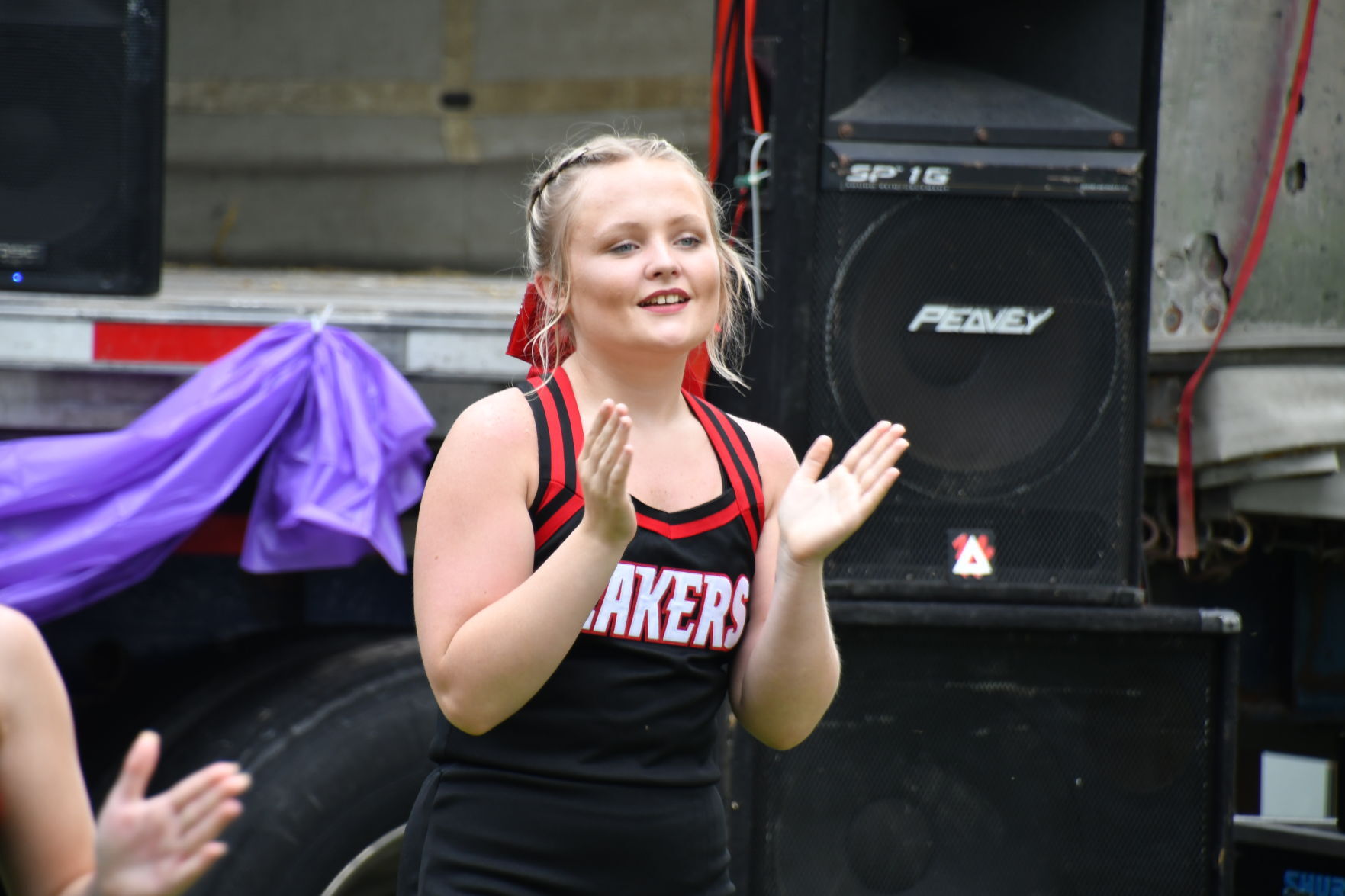 Relay cheer